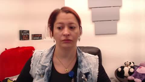 Eva Twiss online show from April 14, 2026, 12:22 pm