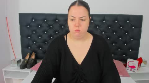 Snapshot of evawetdream chatting on December 11, 2024, 6:36 am Eva online show from December 11, 2024, 6:36 am