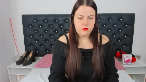 Snapshot of evawetdream chatting on January 7, 2025, 7:10 am Eva online show from January 7, 2025, 7:10 am