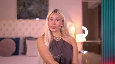 Snapshot of evazane chatting on June 21, 2026, 12:30 pm Eva online show from June 21, 2026, 12:30 pm