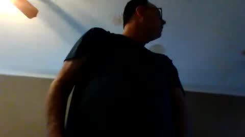 eve1luvsray online show from February 8, 2026, 10:24 pm