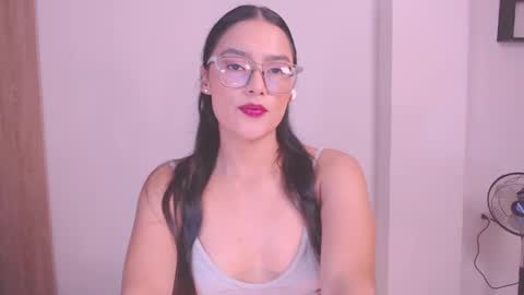 Snapshot of eve_rox18 chatting on November 20, 2025, 12:00 am Eve Rox18 online show from November 20, 2025, 12:00 am