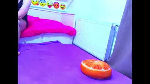 EVEANDMAX online show from February 13, 2026, 8:05 pm