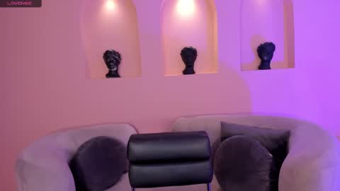 Eve  online show from February 16, 2025, 12:43 pm