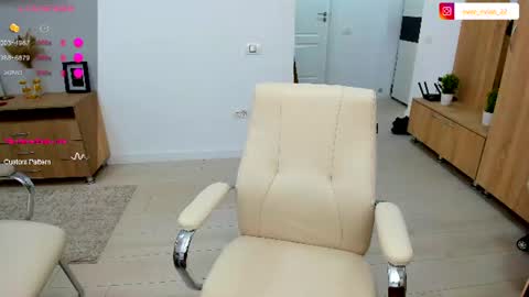 eveeevian online show from July 8, 2026, 8:30 am