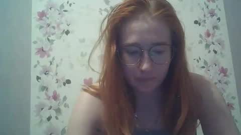 Snapshot of eveliina_shy chatting on February 25, 2026, 4:38 pm Evelina online show from February 25, 2026, 4:38 pm
