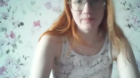 Snapshot of eveliina_shy chatting on March 2, 2026, 7:48 am Evelina online show from March 2, 2026, 7:48 am