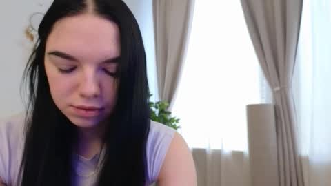 Snapshot of evelin_wow chatting on February 24, 2026, 9:29 am evelin_wow online show from February 24, 2026, 9:29 am