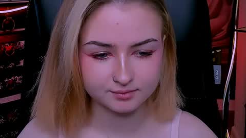 Evelina online show from June 2, 2026, 9:11 am