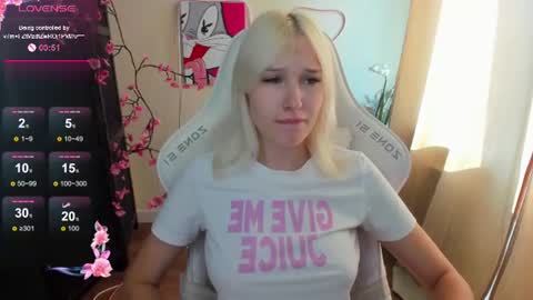 Evelina online show from July 30, 2026, 1:26 am