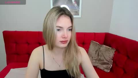 Eveline online show from September 25, 2025, 2:04 am