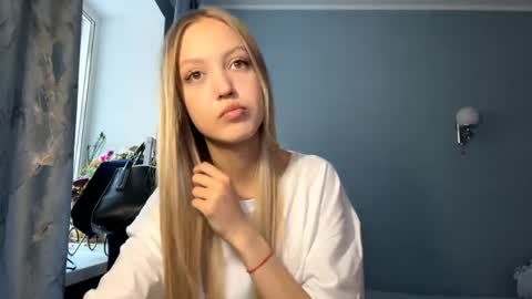 Snapshot of evelinegallucci chatting on June 9, 2026, 1:34 pm Katy online show from June 9, 2026, 1:34 pm