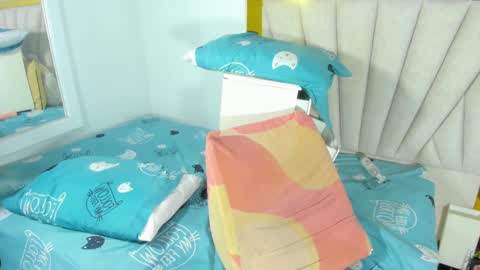 DAYANITA online show from February 14, 2025, 10:25 pm