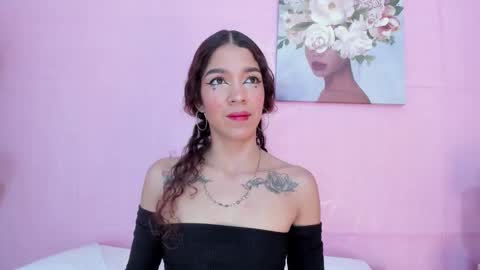 evelyn__rose1 online show from March 16, 2026, 7:18 pm