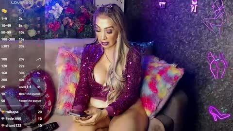Snapshot of evelynagrey chatting on January 30, 2025, 7:39 am EvelynaGrey online show from January 30, 2025, 7:39 am