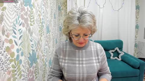 Snapshot of evelynblissful chatting on January 4, 2025, 4:55 am Evelyn online show from January 4, 2025, 4:55 am