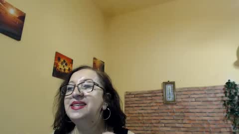 Snapshot of evelynequeen chatting on July 18, 2026, 7:01 am Eve online show from July 18, 2026, 7:01 am