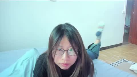 Snapshot of everhigh chatting on January 5, 2025, 9:05 am Coco online show from January 5, 2025, 9:05 am