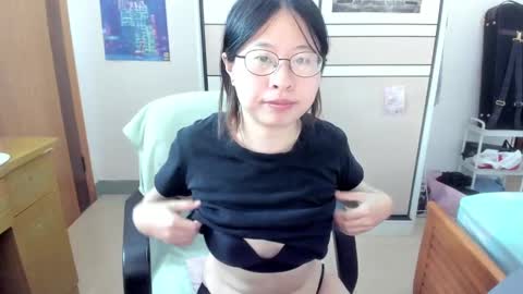 Snapshot of everhigh chatting on September 9, 2025, 9:20 am Coco online show from September 9, 2025, 9:20 am