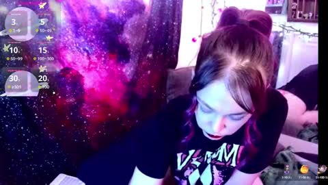 Evie online show from February 2, 2025, 7:41 am