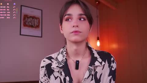 Snapshot of evervessi chatting on February 9, 2026, 5:00 am Anita online show from February 9, 2026, 5:00 am