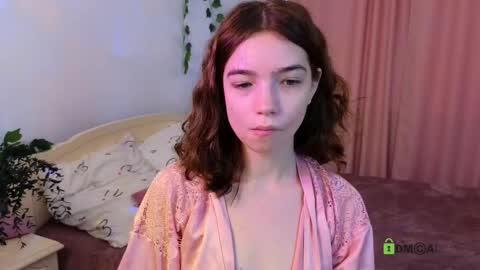 evi_brook online show from October 1, 2025, 8:20 am