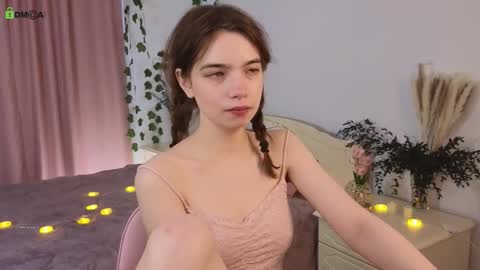 evi_brook online show from January 14, 2026, 10:21 am