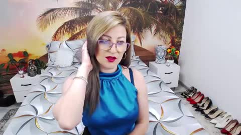 Evia online show from February 1, 2025, 1:44 am