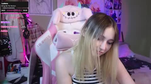 Evie online show from January 8, 2025, 3:40 am