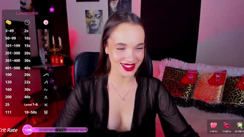 Snapshot of eviegreens chatting on December 7, 2024, 6:48 pm Evie online show from December 7, 2024, 6:48 pm
