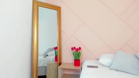 Snapshot of evony_becker chatting on November 11, 2025, 3:12 pm evony-becker online show from November 11, 2025, 3:12 pm