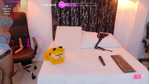 evvaa_moon online show from November 21, 2025, 12:37 pm