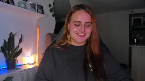 EVY online show from February 19, 2026, 3:57 am