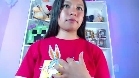 Im Evy online show from December 23, 2024, 7:52 pm