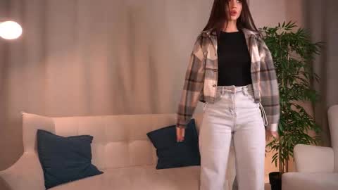 just Exa  ntmu online show from February 19, 2025, 2:34 pm