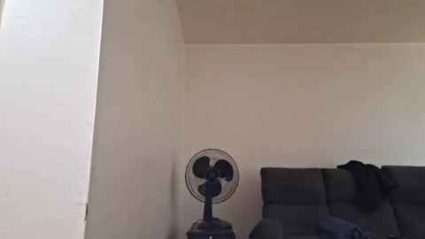 Snapshot of exhibboytoy3 chatting on April 15, 2026, 5:31 pm Exhibboytoy3 online show from April 15, 2026, 5:31 pm