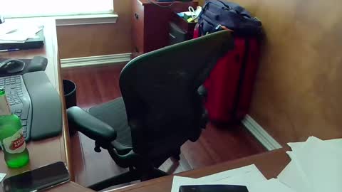 Snapshot of exhibitman69_ldb chatting on October 31, 2025, 9:49 pm exhibitman69_ldb online show from October 31, 2025, 9:49 pm