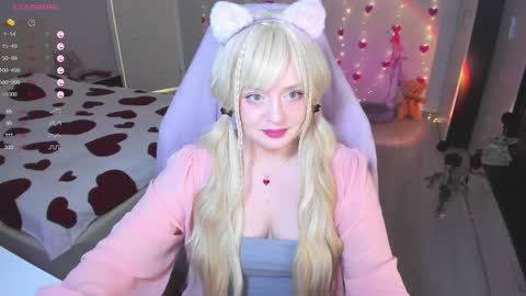  Amy  online show from February 4, 2025, 12:00 pm