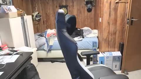 Snapshot of exibe1219 chatting on November 13, 2025, 2:38 pm exibe1219 online show from November 13, 2025, 2:38 pm