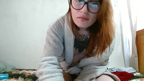 Snapshot of exolizzz66 chatting on February 1, 2025, 9:51 pm Exolizz online show from February 1, 2025, 9:51 pm