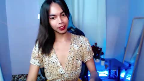 Snapshot of exotic_blacklixexx69 chatting on December 22, 2024, 1:34 am Lixe online show from December 22, 2024, 1:34 am