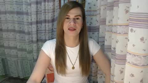 exoticbabes online show from December 22, 2025, 11:24 pm