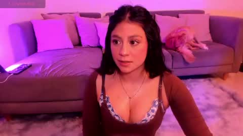Sarah online show from June 16, 2026, 2:03 am