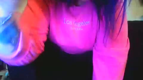 Snapshot of exoticlexi chatting on April 9, 2026, 3:50 pm Exoticlexxii online show from April 9, 2026, 3:50 pm