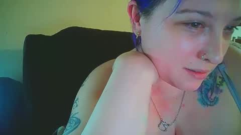 Snapshot of exoticlexi chatting on April 15, 2026, 7:48 am Exoticlexxii online show from April 15, 2026, 7:48 am
