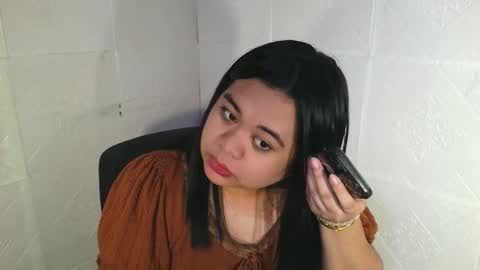 SHANTAL MARIE online show from December 1, 2025, 2:27 am