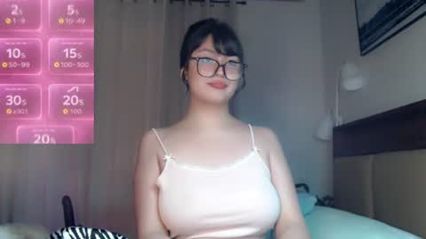 Snapshot of expensive_candyx chatting on July 16, 2026, 2:01 pm Candy online show from July 16, 2026, 2:01 pm
