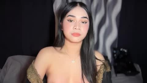 chloee online show from September 23, 2025, 11:08 pm