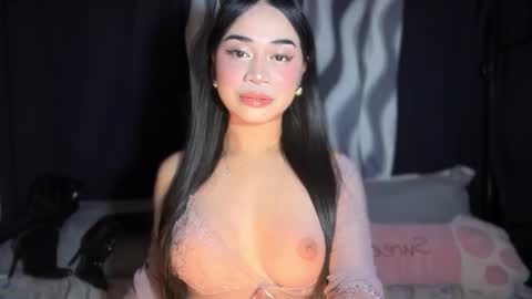 chloee online show from October 1, 2025, 3:51 pm