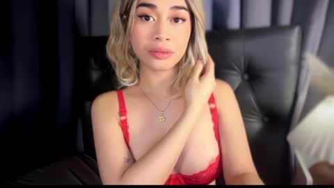 chloee online show from June 8, 2026, 2:01 am